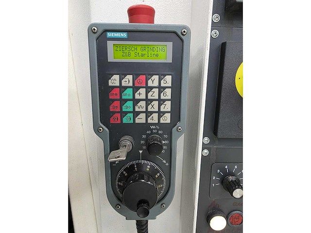 Z & b - 2001 - starline 500 cnc - vlak- en profielslijpmachine - afbeelding 5 van  16