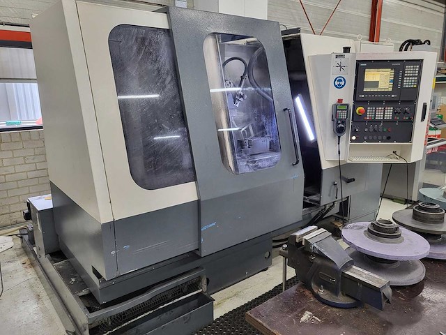 Z & b - starline 500 cnc - horizontal & double disc grinding machine - 2001 - afbeelding 1 van  11
