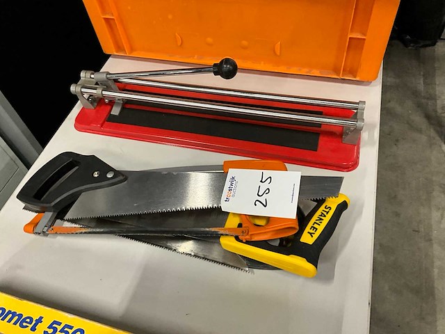 Zaag- en snijgereedschap (5x) - afbeelding 1 van  2
