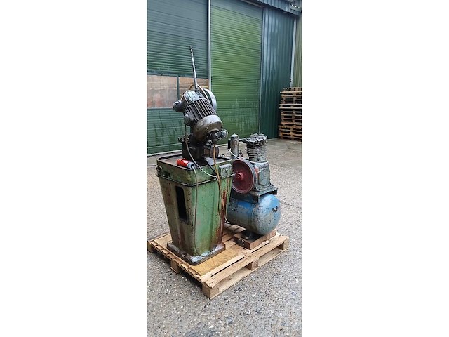 Zaag en compressor 380volt - afbeelding 3 van  9