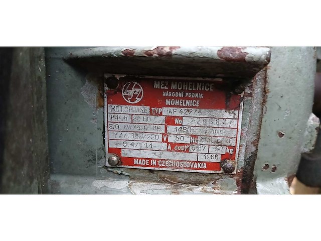 Zaag en compressor 380volt - afbeelding 6 van  9