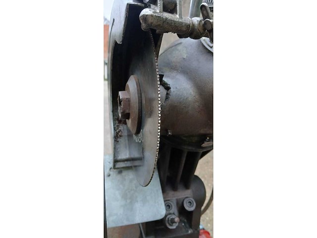 Zaag en compressor 380volt - afbeelding 7 van  9