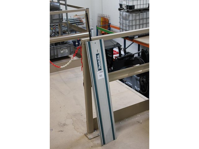 Zaaggeleider makita 1 meter. - afbeelding 2 van  2