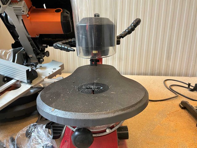 Zaagmachine (2x) - afbeelding 1 van  1