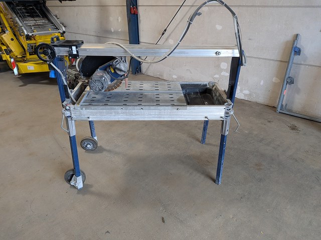 Zaagtafel, carat, p308, 2021 - afbeelding 1 van  5
