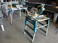 Zaagtafel makita flipper lf1000. bouwjaar 2018. let op: instelbeugel achter de zaag afgebroken.