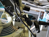 Zaagtafel makita flipper lf1000. bouwjaar 2018. let op: instelbeugel achter de zaag afgebroken. - afbeelding 6 van  6