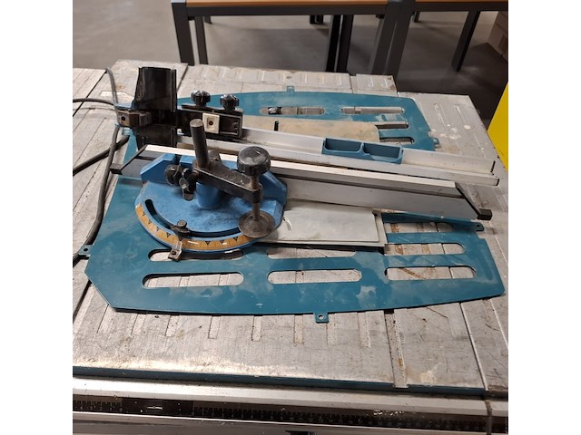 Zaagtafel op onderstel, makita, mlt100 - afbeelding 6 van  10