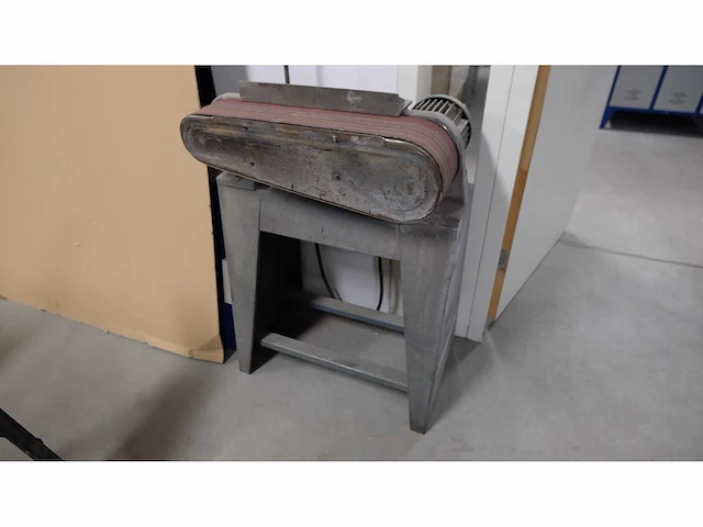 Zaagtafels en diverse machines (8x) - afbeelding 2 van  20