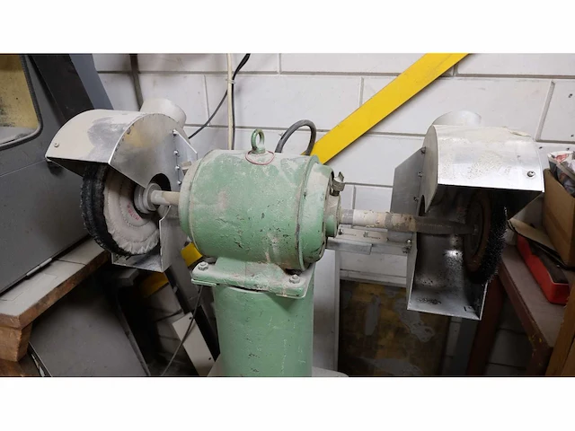 Zaagtafels en diverse machines (8x) - afbeelding 8 van  20