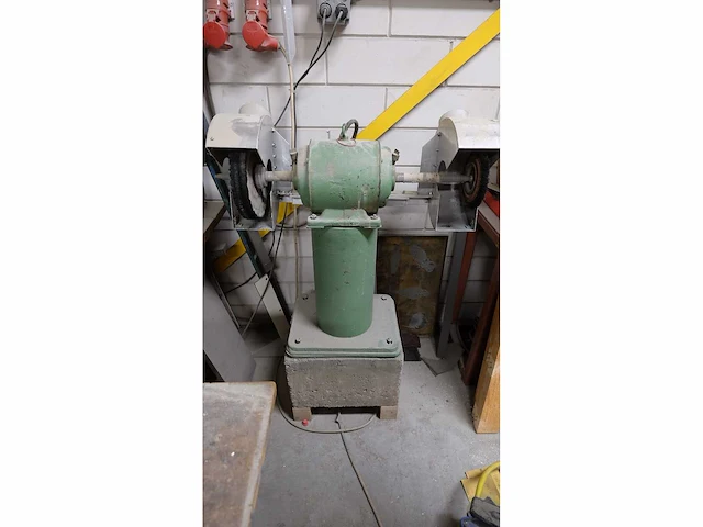 Zaagtafels en diverse machines (8x) - afbeelding 9 van  20
