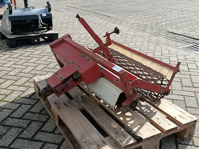 Zaaimachine aanbouw - afbeelding 5 van  6