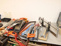 Zagen in diverse maten en uitvoeringen. ca. 30 stuks. - afbeelding 1 van  3