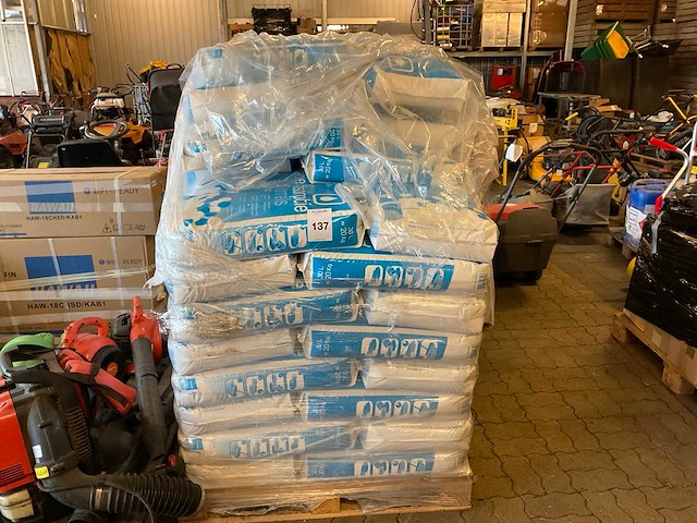 Zak à 20kg absorptiekorrel (49x) - afbeelding 1 van  2