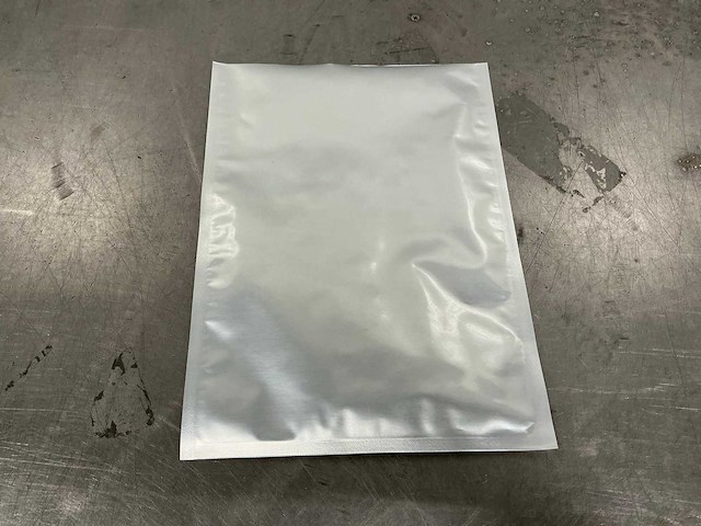 Zak met gesealde randen, gemaakt van composietfolie (5500x) - afbeelding 1 van  6