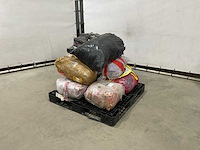 Zakken met onbekende inhoud - afbeelding 1 van  5