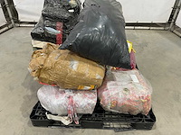 Zakken met onbekende inhoud - afbeelding 4 van  5