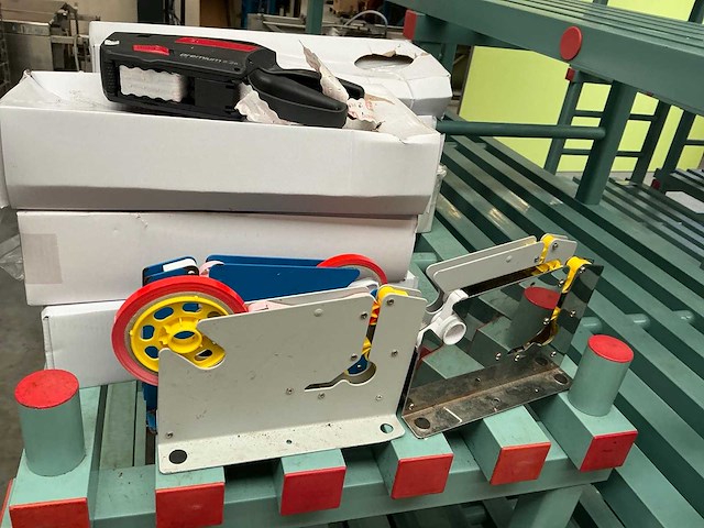 Zakken, prijstang en divers - afbeelding 2 van  6