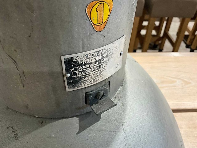 Zaklady metalowe predom mesko - industriële hanglamp (2x) - afbeelding 2 van  4