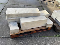 Zandsteen schouw onderdelen - afbeelding 1 van  3