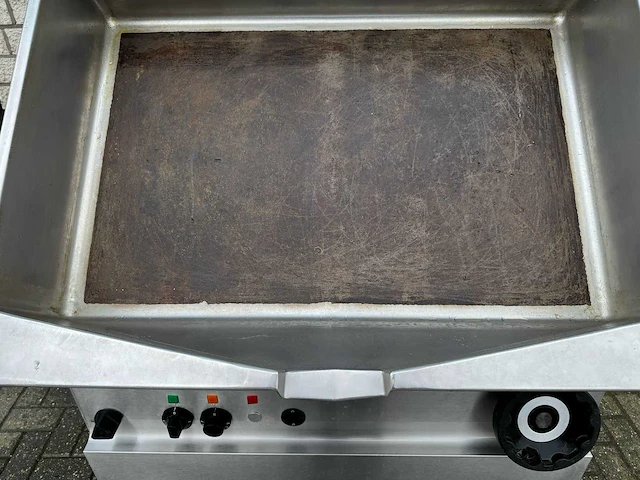 Zanussi - kantelbaar - braadslede - afbeelding 1 van  6