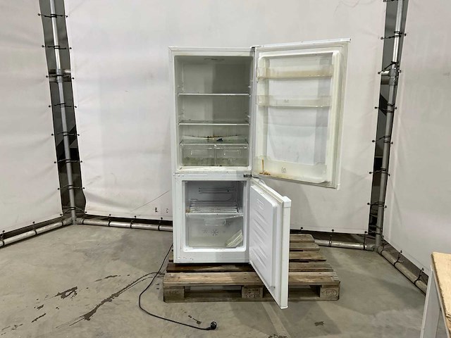 Zanussi - koelvriescombinatie - afbeelding 6 van  7