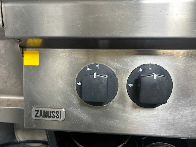 Zanussi - professioneel 6-pits gasfornuis - afbeelding 6 van  8