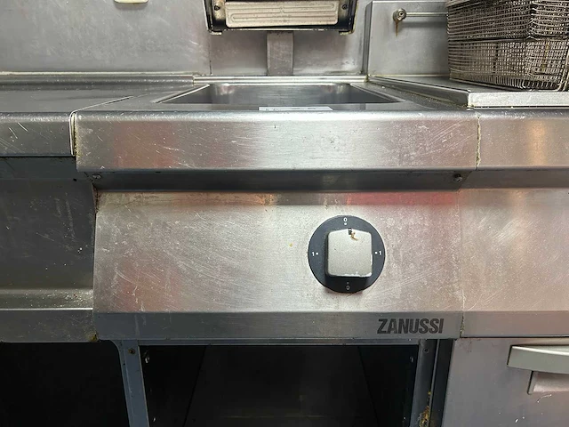 Zanussi - rvs frietwarmhouder - afbeelding 2 van  6