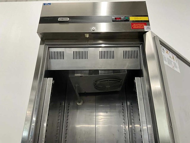Zanussi - rvs koelkast - afbeelding 8 van  8