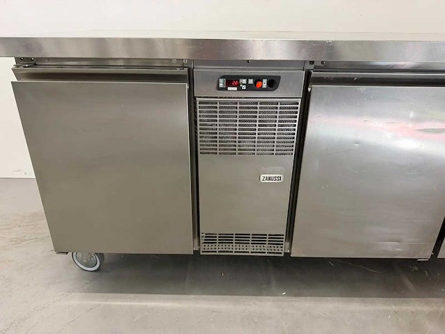 Zanussi - trn183a - mobiele koelwerkbank - afbeelding 4 van  8
