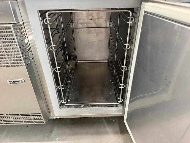 Zanussi - trn183a - mobiele koelwerkbank - afbeelding 7 van  8