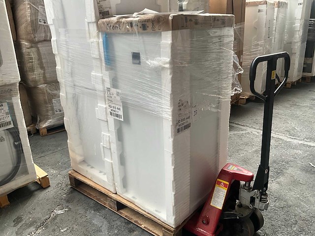 Zanussi - verticale vriezer, capaciteit 190 liter - zfu19400wa - vriezer - afbeelding 3 van  3