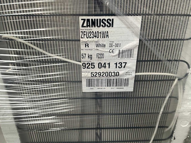 Zanussi - vrieskast - zfu23401wa - koelkast - afbeelding 2 van  2