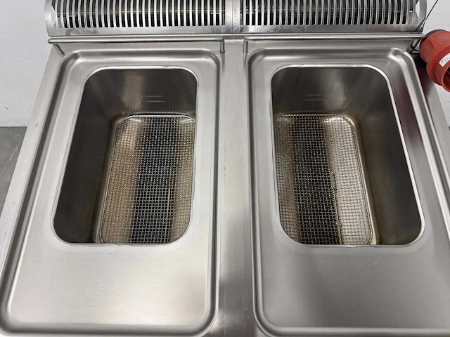 Zanussi - z7freh2gfo - elektrische dubbele friteuse - afbeelding 10 van  10
