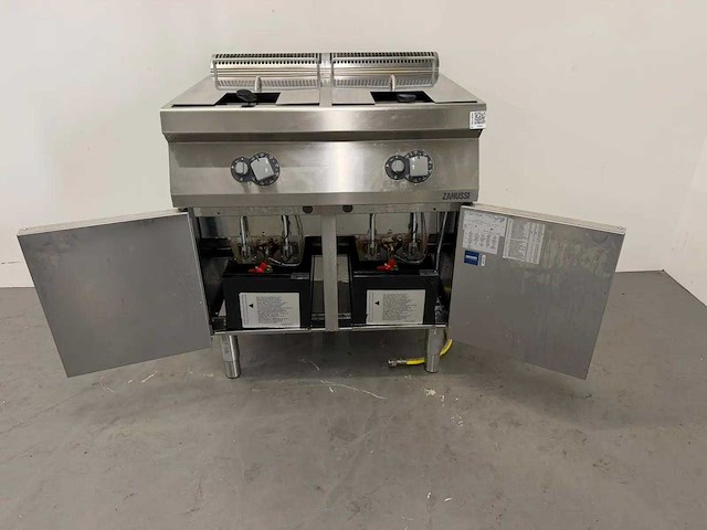 Zanussi - z7frgh2gfh - dubbele friteuse - afbeelding 4 van  7