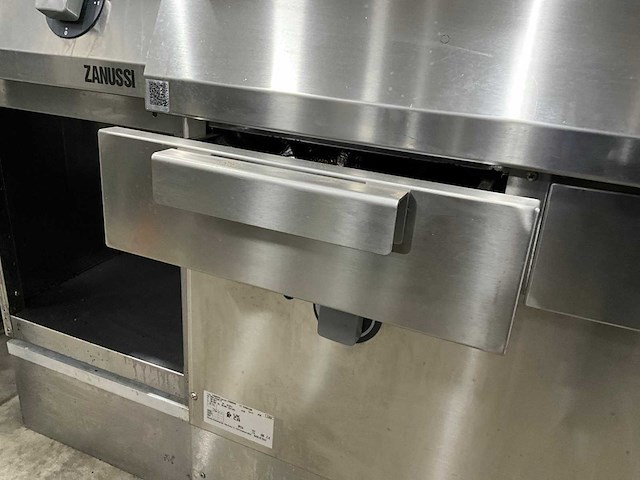 Zanussi - z7grehgcfu - elektrische grill - afbeelding 7 van  10