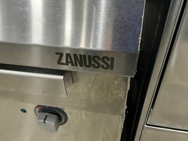 Zanussi - z7grehgcfu - elektrische grill - afbeelding 8 van  10