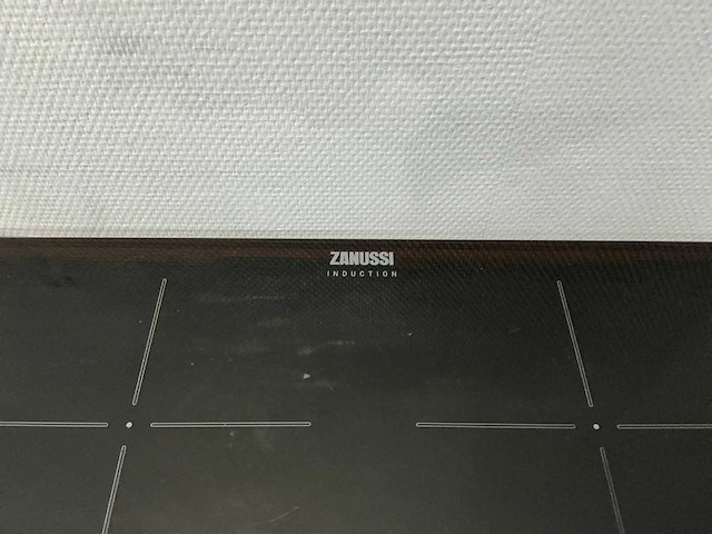 Zanussi - zitn844k - kookplaat - afbeelding 6 van  10