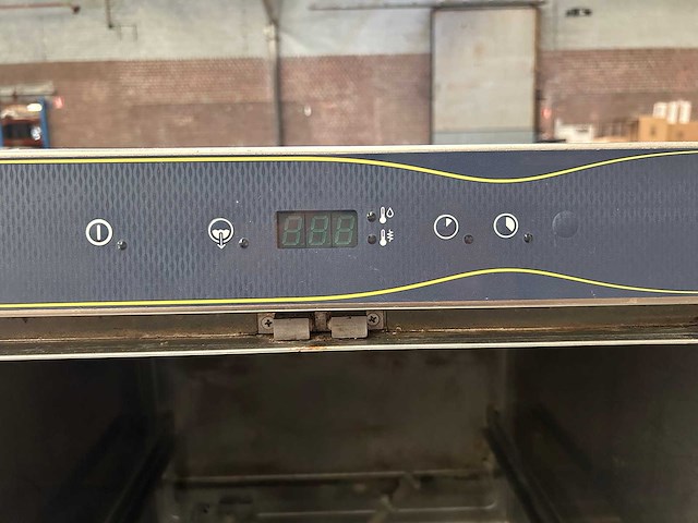 Zanussi - zl3 - professionele vaatwasmachine met zeepdispenser en rek - afbeelding 1 van  3