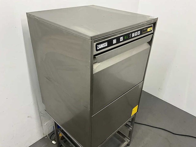 Zanussi - zucai - korvenvaatwasmachine - afbeelding 5 van  8