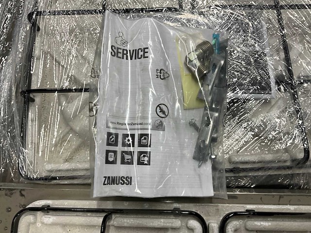 Zanussi 4 pits gasfornuis (8x) - afbeelding 5 van  6