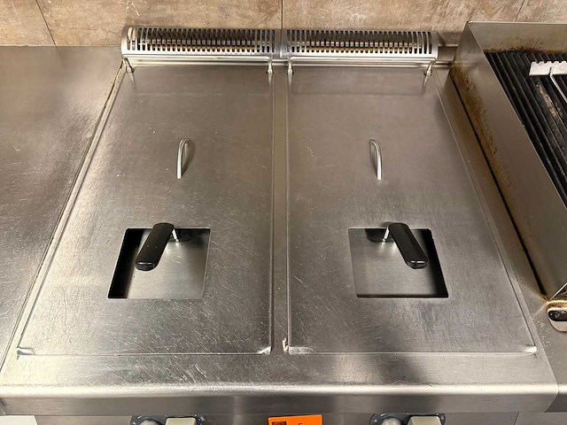 Zanussi dubbele friteuse - afbeelding 4 van  6