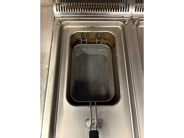 Zanussi dubbele friteuse - afbeelding 6 van  6