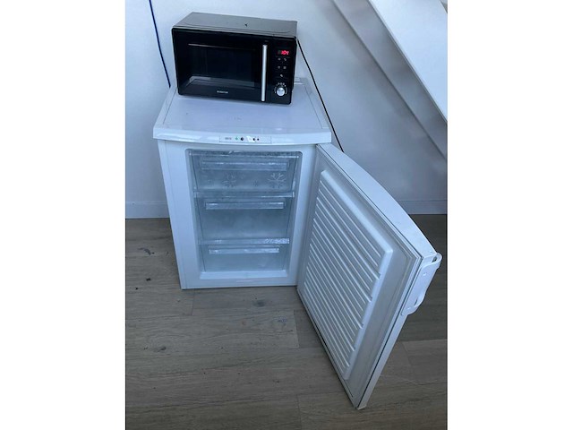 Zanussi, inventum tt110f mx vriezer en magnetron - afbeelding 5 van  6