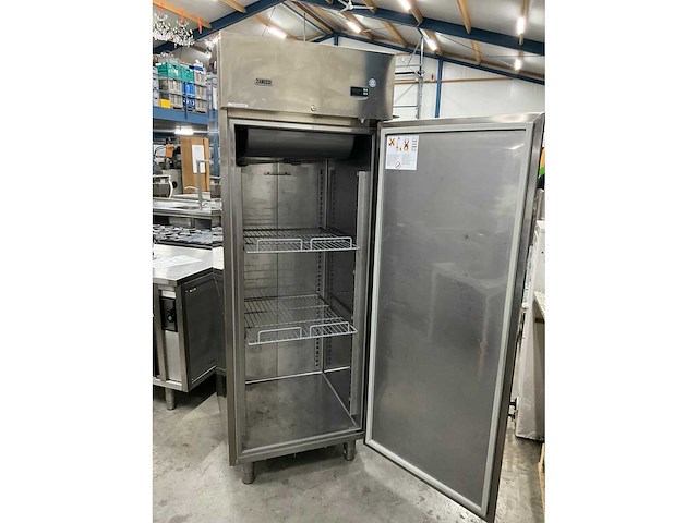 Zanussi rs06px1f rvs koelkast - afbeelding 3 van  7
