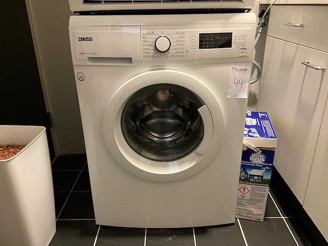 Zanussi zwfn8260 wasmachine - 8kg - afbeelding 1 van  8