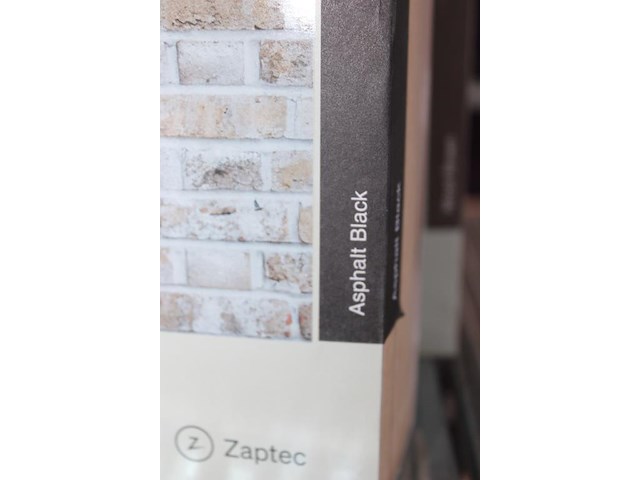 Zaptec go front cover. asfalt black. - afbeelding 2 van  2