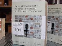 Zaptec go front cover. cloud white. - afbeelding 1 van  2