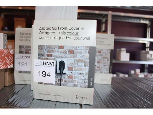 Zaptec go front cover. rock grey. - afbeelding 1 van  2
