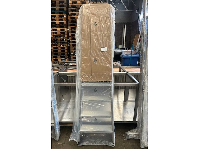 Zarges - seventec b 5540358 - trap met veiligheidsplatform - afbeelding 2 van  5